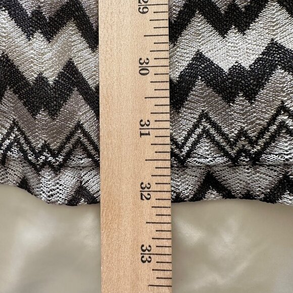 Susan Graver Women's Chevron Pattern Sheer Cardigan Jacket 2X Black Beige - Picture 9 of 10